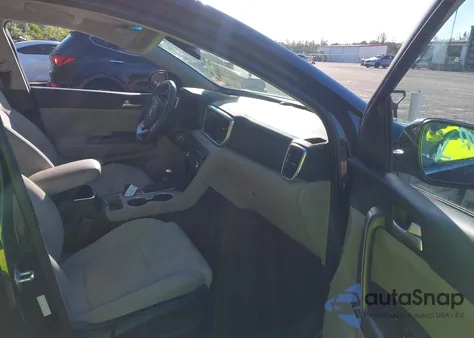 2020 Kia Sportage Lx из США, поврежденный, VIN KNDPMCAC9L7739196